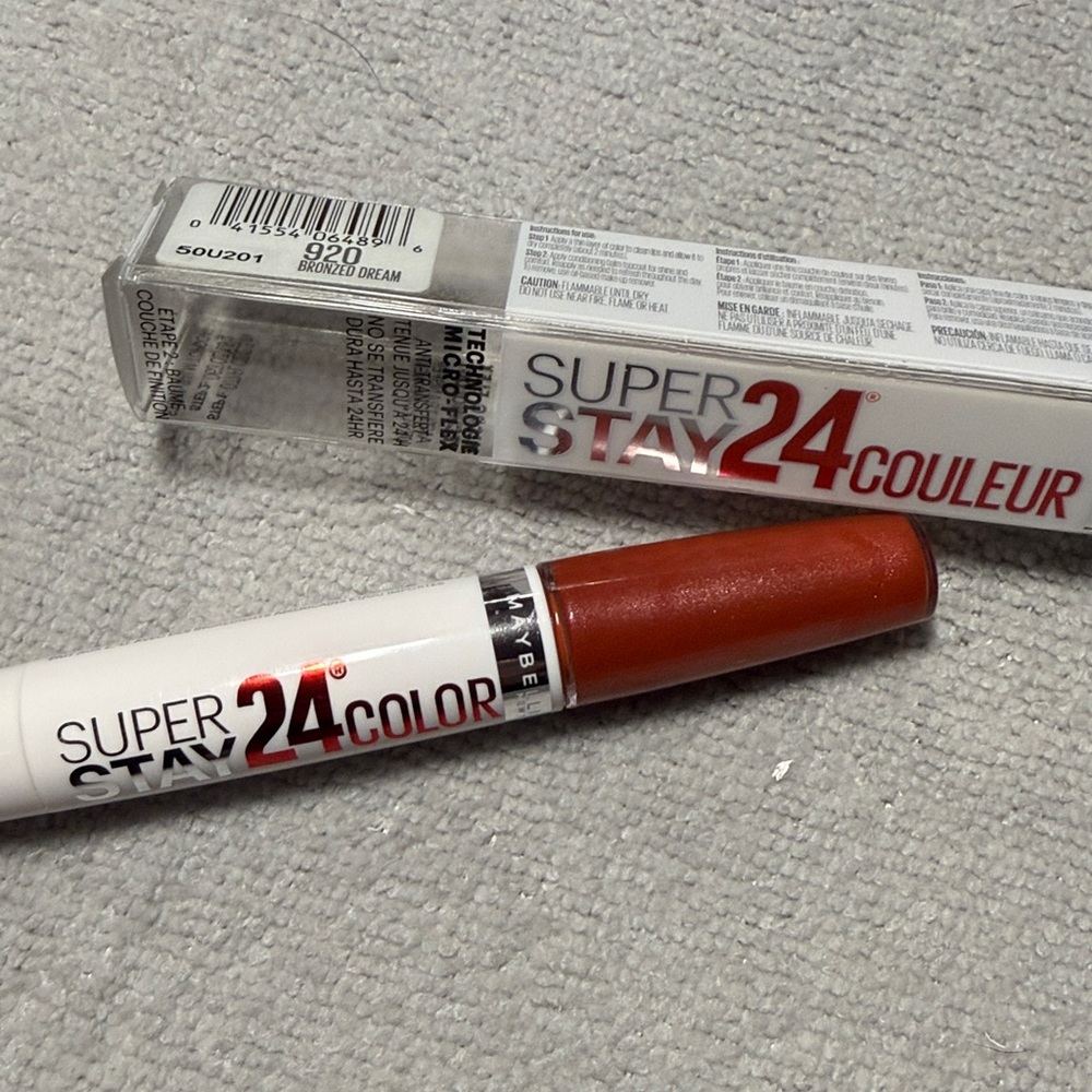 Maybelline Super Stay 24 Color Lipstick in Bronzed Dream 920 - New in Box